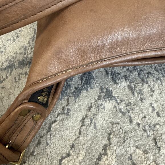COACH Shoulder Sac #9730 Brown Leather United States Vintage 1980s Bag - Picture 5 of 10